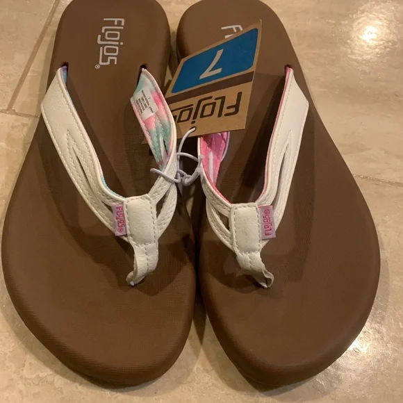 Flojos Flip Flops - Picture 3 of 5